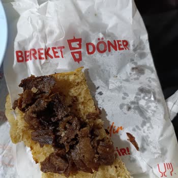 Bayat Ve Kurumuş Döner Satışıyla Kötü Müşteri Deneyimi