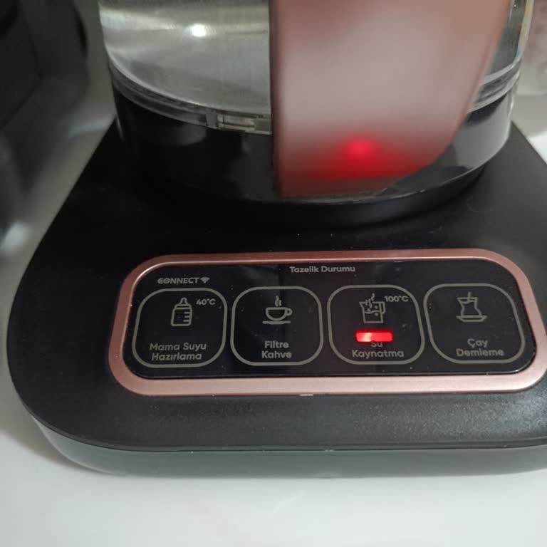 Karaca Çaysever Makinesi Kısa Sürede Arızalandı, Çözüm Bekliyorum