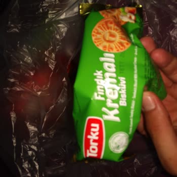 Bisküvi İçindeki Kremanın Fazlalığı Ve Yanıltıcı Görsel Sorunu