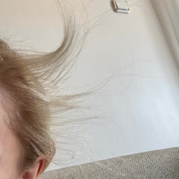 Ewo Kuaför Hair Studio Saçlarımı Yaktı