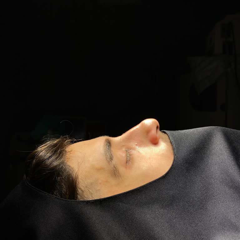 Burun Estetiği Sonrası Beklentilerimi Karşılamayan Sonuç Ve Psikolojik Etkileri