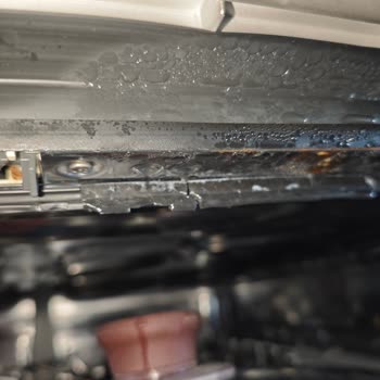 LG Bulaşık Makinesi Kapak Contası 4 Yılda Çürüdü, Firma Kullanıcı Hatası Dedi