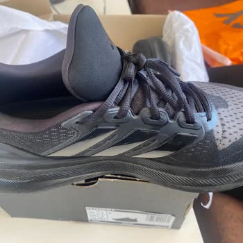 Aldığım Ayakkabıda Tekrarlayan File Açılması Ve İlgisiz Mağaza Yaklaşımı