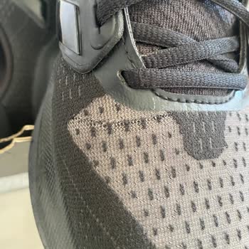 Aldığım Ayakkabıda Tekrarlayan File Açılması Ve İlgisiz Mağaza Yaklaşımı