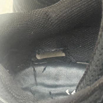 Skechers Ayakkabım 1 Ayda Yırtıldı Kullanıcı Hatası Denildi