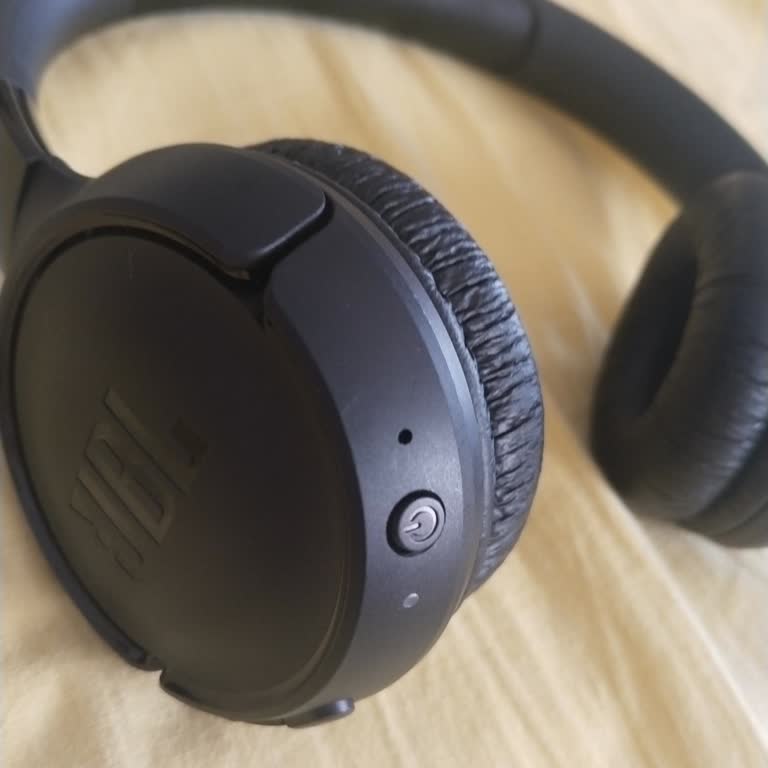 Yeni Alınan JBL Kulaklık Aniden Çalışmamaya Başladı