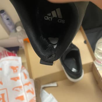 Adidas Ayakkabıda Yırtılma Ve Garanti Sorunu