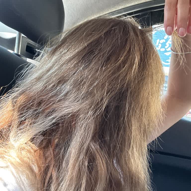 Saç Kesimi Ve Keratin Bakımı Sonrası Hayal Kırıklığı