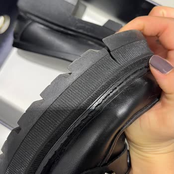 Hotiç Ayakkabı Kalitesizliği Ve İade Sürecinde Hayal Kırıklığı