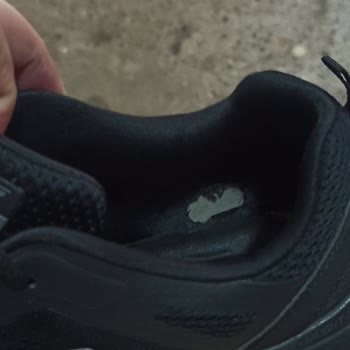 Ayakkabı Kalitesi ve Garanti Süreci Hakkında Şikayet