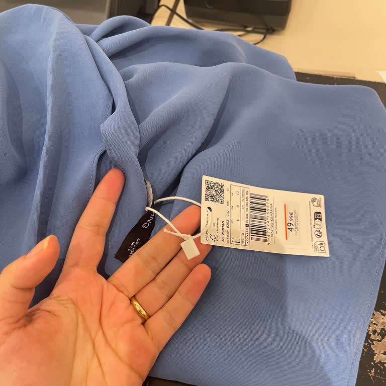 İade Edilen Elbisede Leke Ve İade Sürecinde Mağduriyet