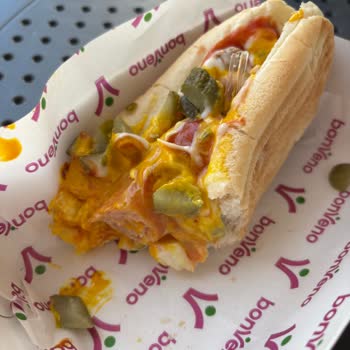 Personelin Kaba Davranışı Ve Sandviçte Tehlikeli Yabancı Madde