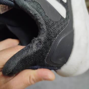 Aldığım Adidas Ayakkabı Kısa Sürede Yıprandı Ve Destek Alamadım