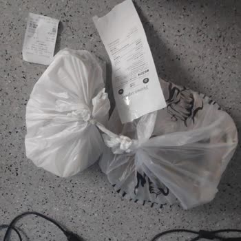 Eksik Lahmacun Siparişi Ve Yetersiz Destek Süreci