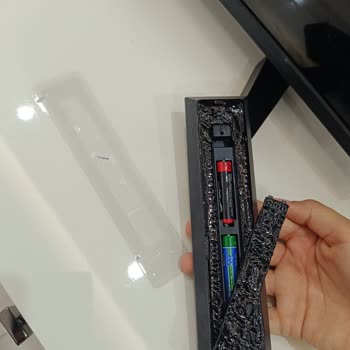 Oda Kokusu Kumandamı Ve Mobilyamı Eritti Çözüm Bekliyorum