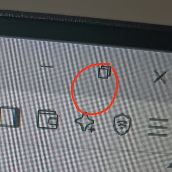Sıfır Alınan Lenovo Monitörde Ölü Piksel Sorunu Yaşadım
