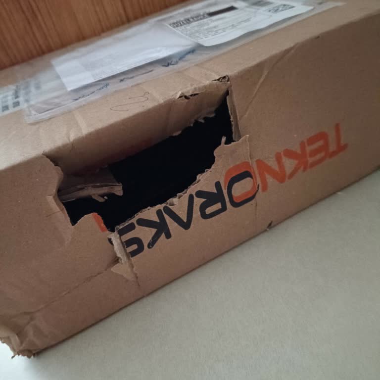 Tablet Ve Kalem Uyum Sorunu İle Kargo Hassasiyetsizliği