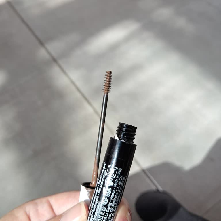 Yves Rocher Kaş Fırçası Sorunu Ve Mağaza Müdürünün İlgisizliği