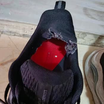 Lumberjack Ayakkabı İlk Günden Çorap Yırtıyor, Onarım Yapılmadı