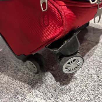 Bagaj Hasarı Sonrası İlgisizlik Ve İletişim Eksikliği Mağduriyet Yarattı