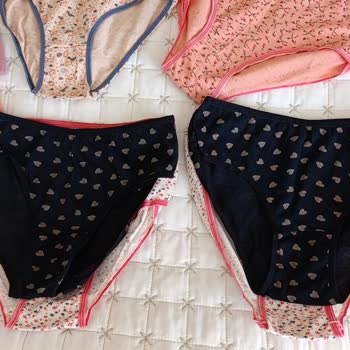 Yanlış Renk Ve Beden Gönderimi, İlgisiz Satıcı Ve Değişim Ücret Talebi