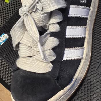 Adidas Ayakkabıda 20 Günde Ciddi Deformasyon Yaşadım