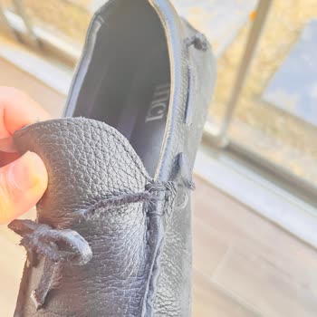 Yeni Alınan Ayakkabının Deri Kısmı Kısa Sürede Koptu