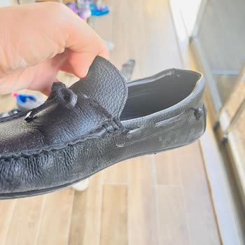 Yeni Alınan Ayakkabının Deri Kısmı Kısa Sürede Koptu