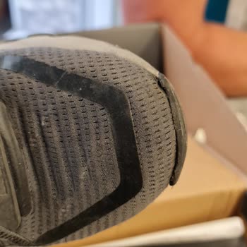 Lescon Markasından Hayal Kırıklığı: Ürün Kalitesi Ve Yerli Üretim Beklentisi Karşılanmadı