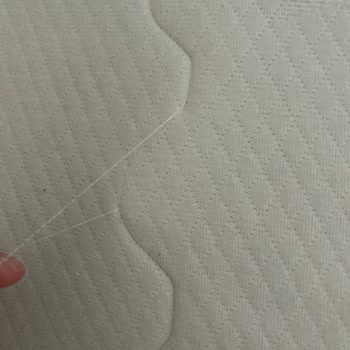 Beş Ayda Çöken Yatak Ve Mağaza Çalışanının İlgisizliği