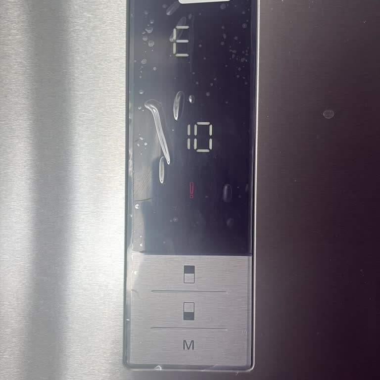 Franke Buzdolabı Sürekli Arızalanıyor, Servis Sorunları Çözmüyor