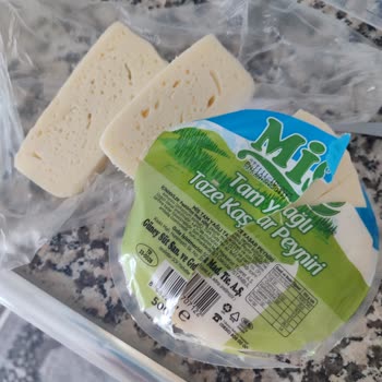 Aldığım Kaşar Peynirinin Delikli Ve Bozuk Çıkması