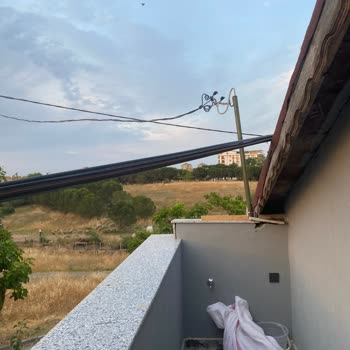 Çatımdan Geçen Türk Telekom Kablosu Sorunu Çözülmüyor