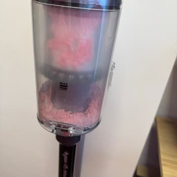 Pike Nedeniyle Evim Pembe Tozla Kaplandı, Mağaza Çözüm Sunmadı