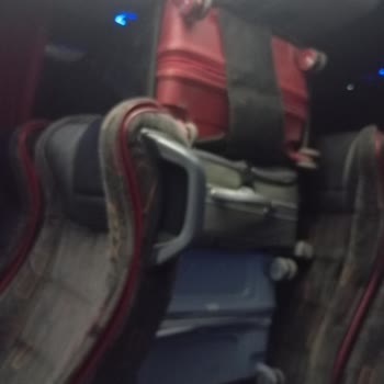 Metro Turizm Bavul Üstümüze Düşecek Diye Rahat Seyahat Edemiyoruz