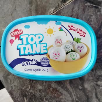 BİMden Alınan Peynirde Plastik Parçası Ve Küf Çıktı Çocuklarımız Risk Altında