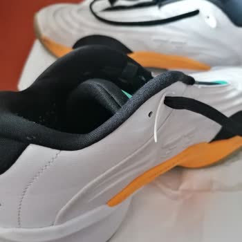 Yüksek Fiyatlı Ayakkabıda Kısa Sürede Yaşanan Sorun Ve Garanti Reddi