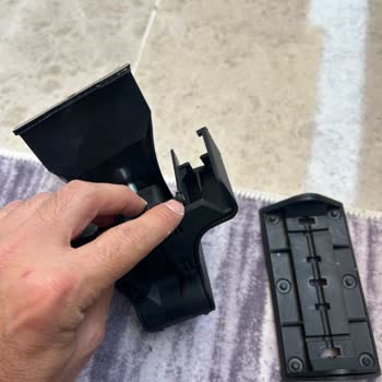 Aldığım Üründe Kırık Parça Ve Yetersiz Müşteri Hizmetleri