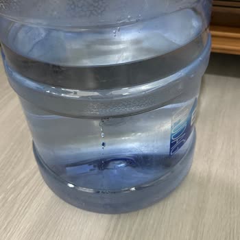 Damacananın Delik Olması Nedeniyle Parkelerim Zarar Gördü