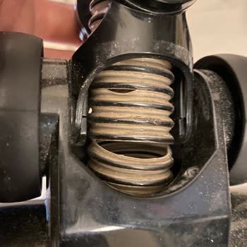 Aynı Soruna Farklı Yaklaşım Ve Yetersiz Servis Desteği