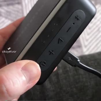 Grundig Jam Hoparlör Doğru Düzgün Kullanmadım Bozulmuş!