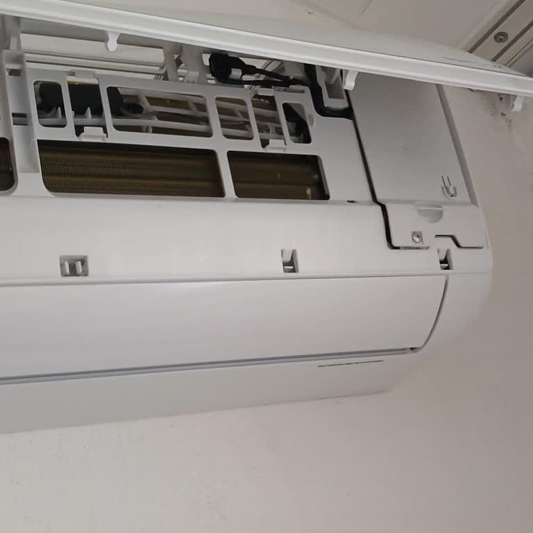 Klimamın Filtresi Takılmadan Servis Tamamlandı