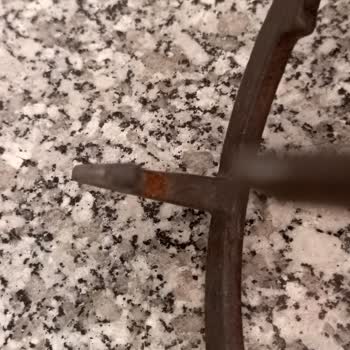 Yeni Alınan Ankastre Setin Izgarasında Kısa Sürede Deformasyon Ve İlgisiz Servis