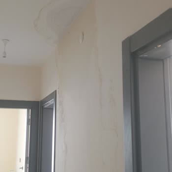 TOKİ Konutunda Teslim Edilen Dairede Şok Edici Sorunlar!