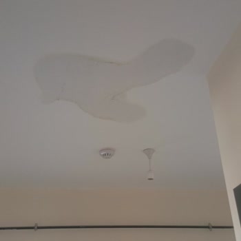 TOKİ Konutunda Teslim Edilen Dairede Şok Edici Sorunlar!