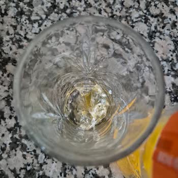 Fanta İçecekte Siyah Cisimle Karşılaşmak Endişe Verici