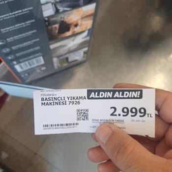 A101 Kasada Etiket Fiyatından Yüksek Ücret Alınması Ve Mağaza Müdürünün Tutumu