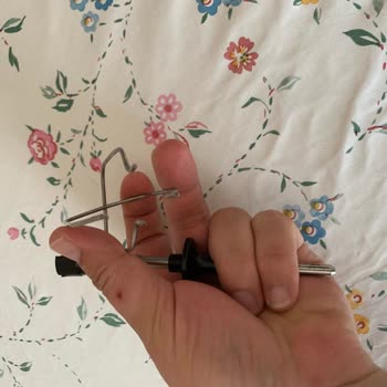 Grundig Blender Setinin Çırpıcıları Sürekli Yerinden Çıkıyor