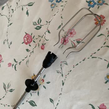 Grundig Blender Setinin Çırpıcıları Sürekli Yerinden Çıkıyor