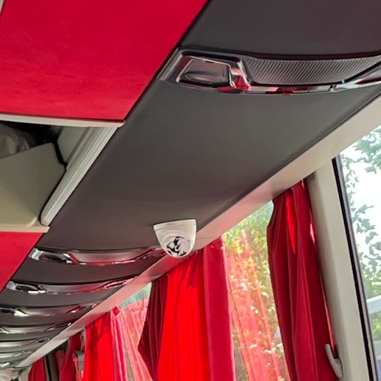 Rötarlı Ve Hijyen Sorunlu Otobüs Yolculuğu: Kırık Koltuklar, Çalışmayan Klima Ve Güvenlik Endişesi